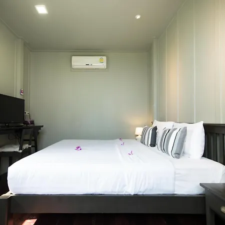 Dorm Of Happiness By Tharaburi Resort Sukhothai Exterior photo